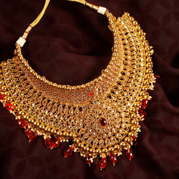 Women's Necklaces / Chains option 3