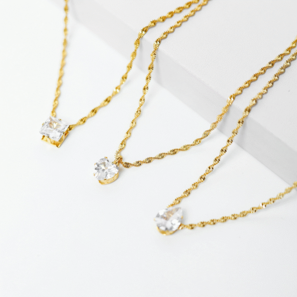 Women's Necklaces / Chains option 1