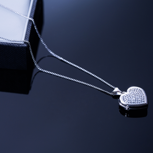 Women's Necklaces / Chains option 2
