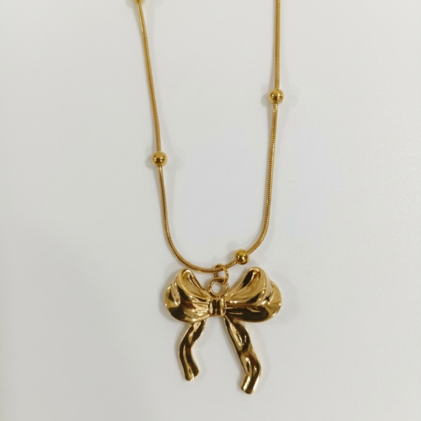 21 Coquette Polished Gold Ribbon Necklace
